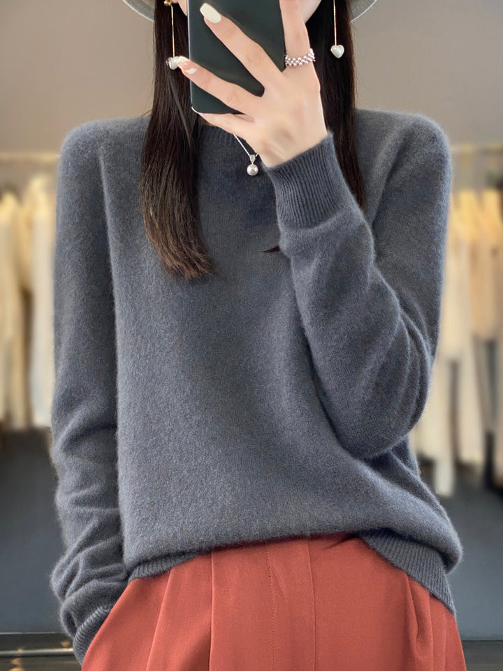 Anette - Trendy and Comfortable Sweater