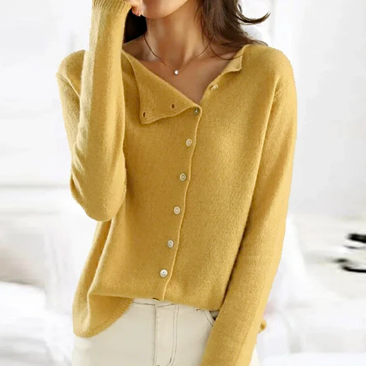 Gia - Elegant Buttoned Vest